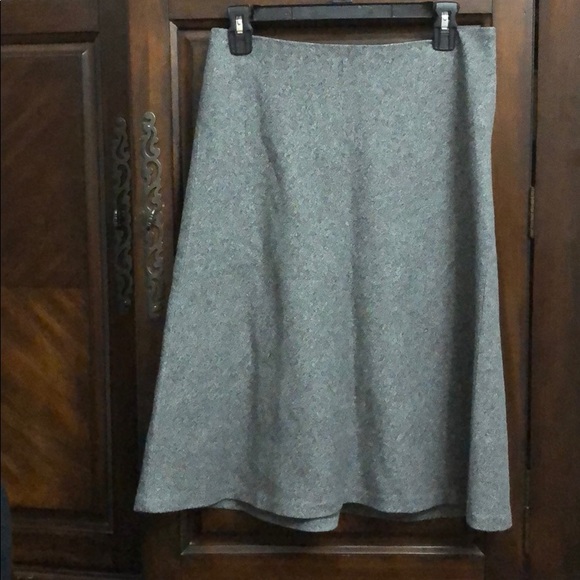 LOFT gray pencil skirt w elastic waist. NWT - Picture 4 of 4